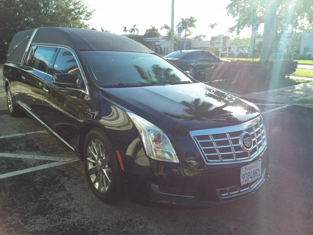 2014 Cadillac Federal Eagle XTS Hearse**like New**one Owner**low 29,000 Miles