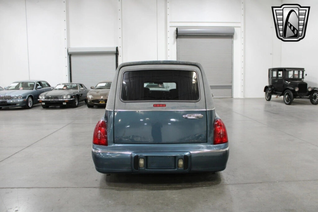 2001 Krystal Town Car Hearse