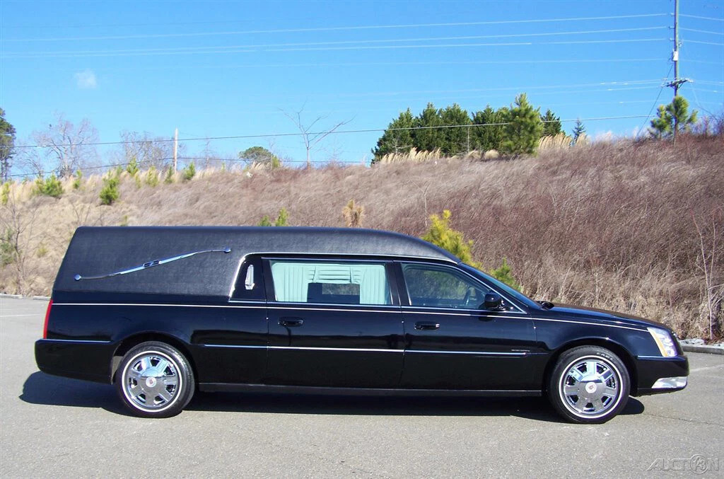 2008 Cadillac DTS 1-Owner 62K Funeral Coach Deville Hearse HIGH ToP