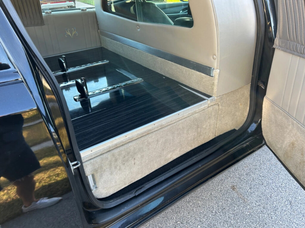 2014 Cadillac XTS Hearse Heritage by Federal